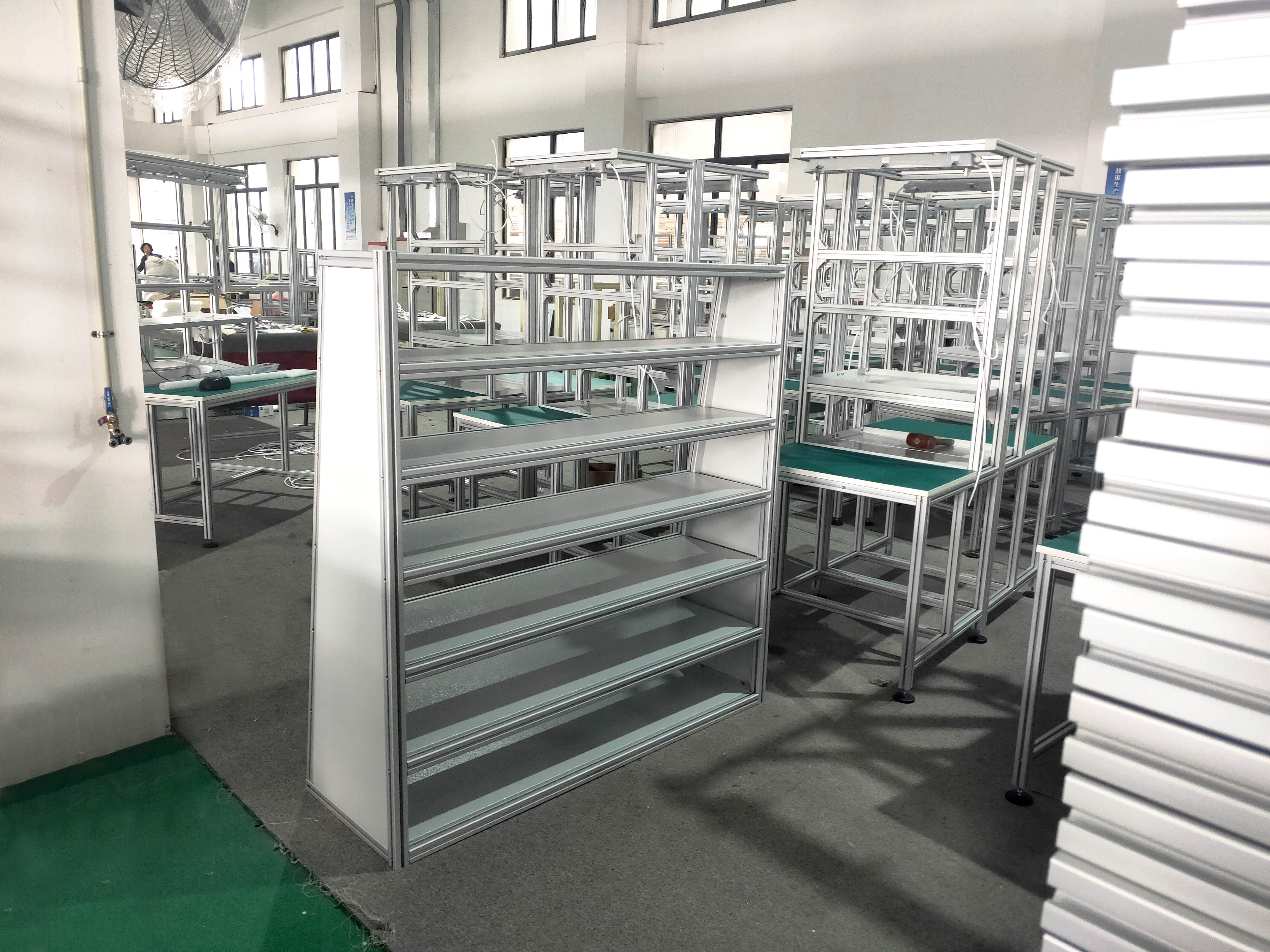 泰州鋁合金框架廠家，用8080型材搭建哪類框架？